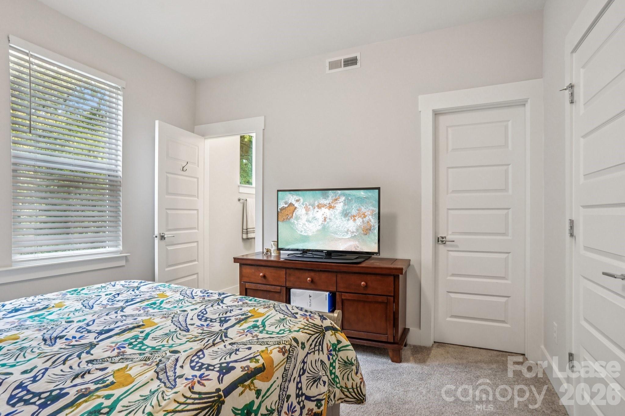 2242 Electric Lane Charlotte NC 28205