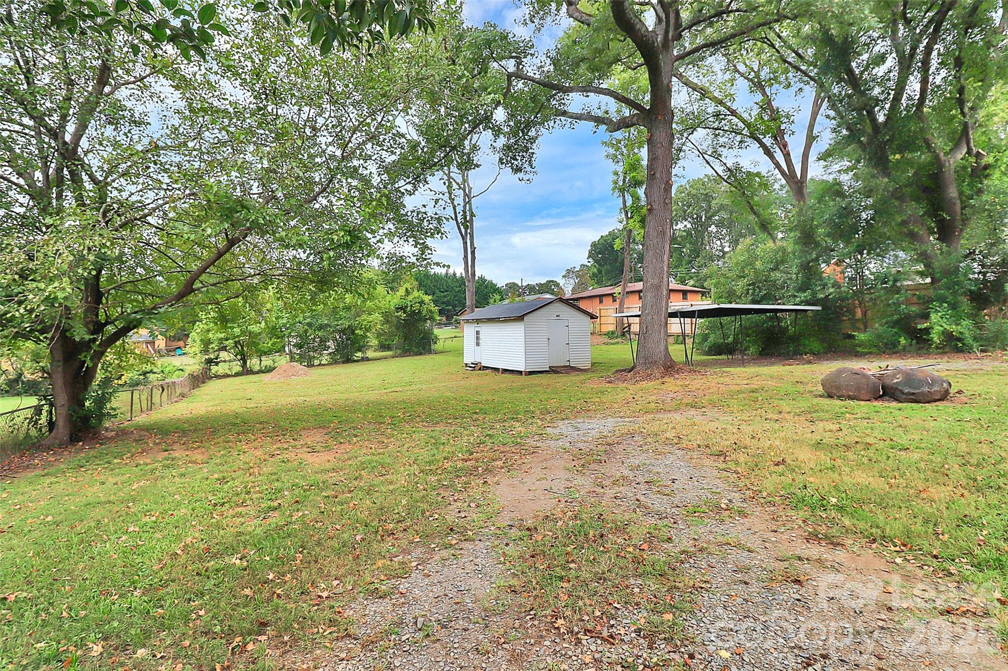 405 Pine Street Mount Holly NC 28120