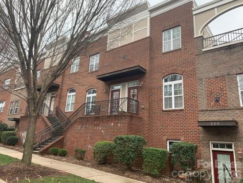 227 Harbour Place Drive Davidson NC 28036