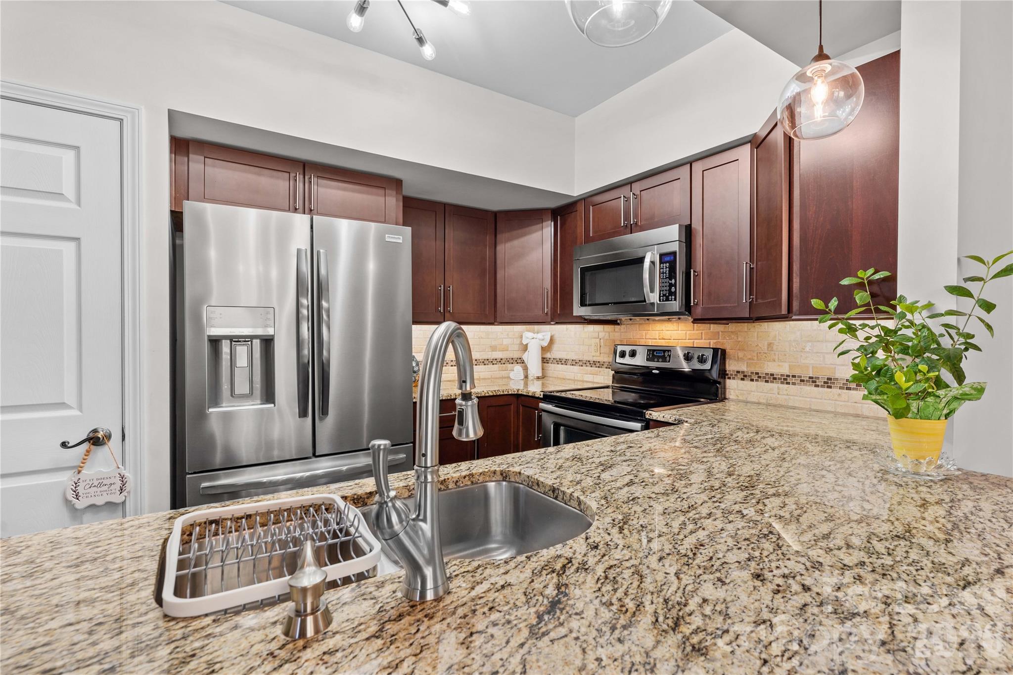 19843 Henderson Road Cornelius NC 28031