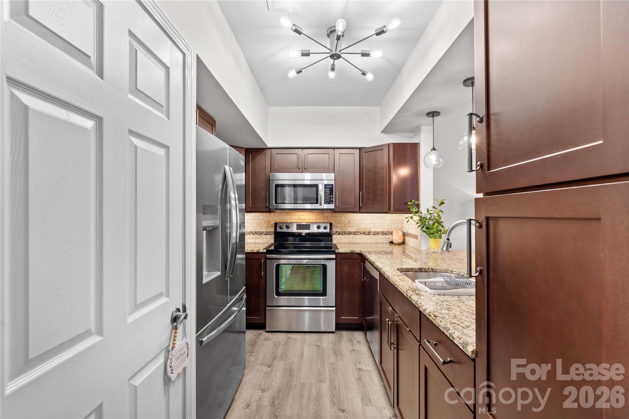 19843 Henderson Road Cornelius NC 28031