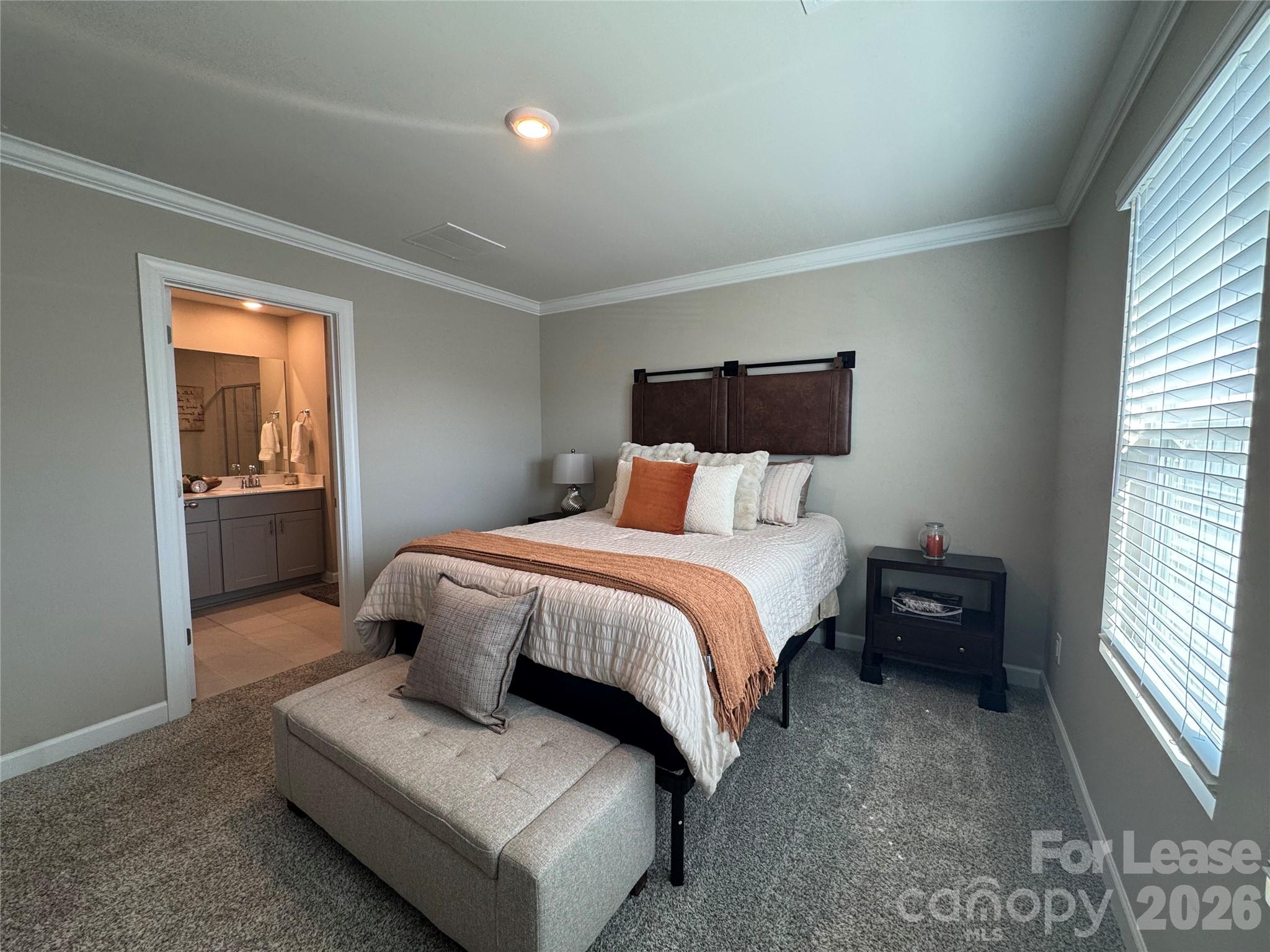 3738 Memorial Parkway Charlotte NC 28217