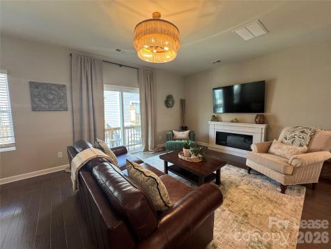 3738 Memorial Parkway Charlotte NC 28217