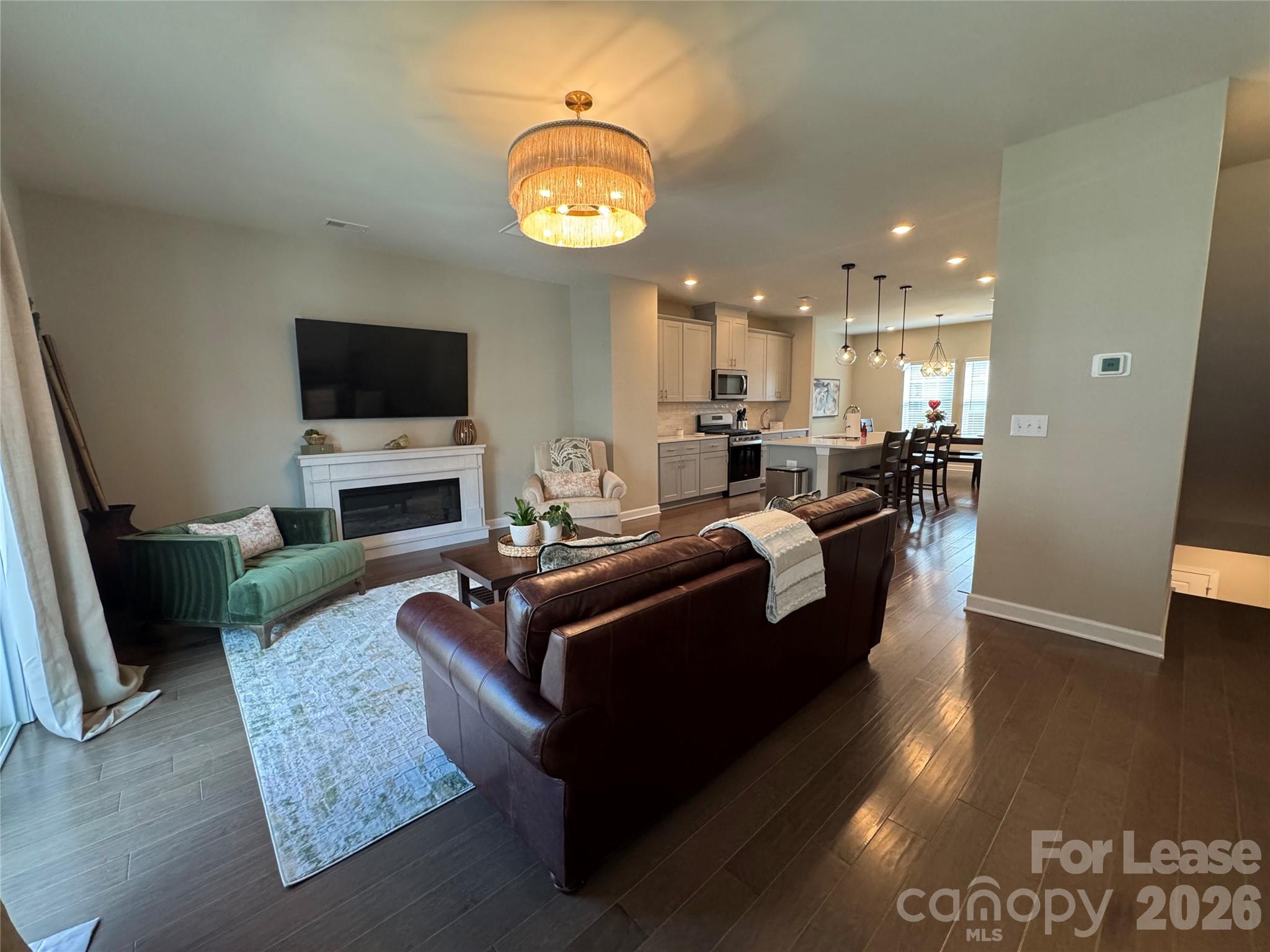 3738 Memorial Parkway Charlotte NC 28217