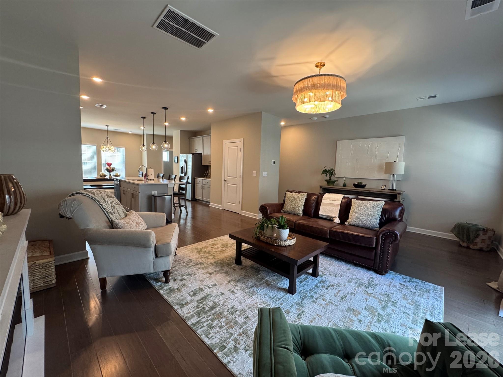 3738 Memorial Parkway Charlotte NC 28217