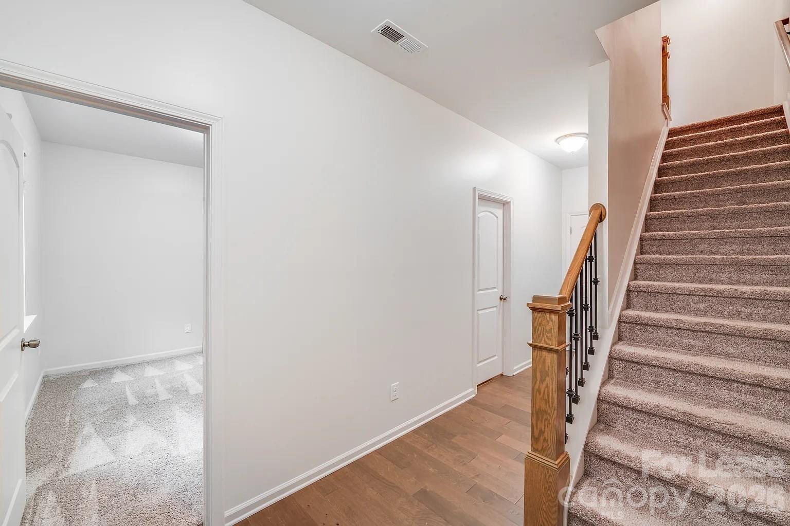 9420 Ainslie Downs Street Charlotte NC 28273
