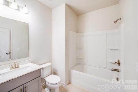 9420 Ainslie Downs Street Charlotte NC 28273