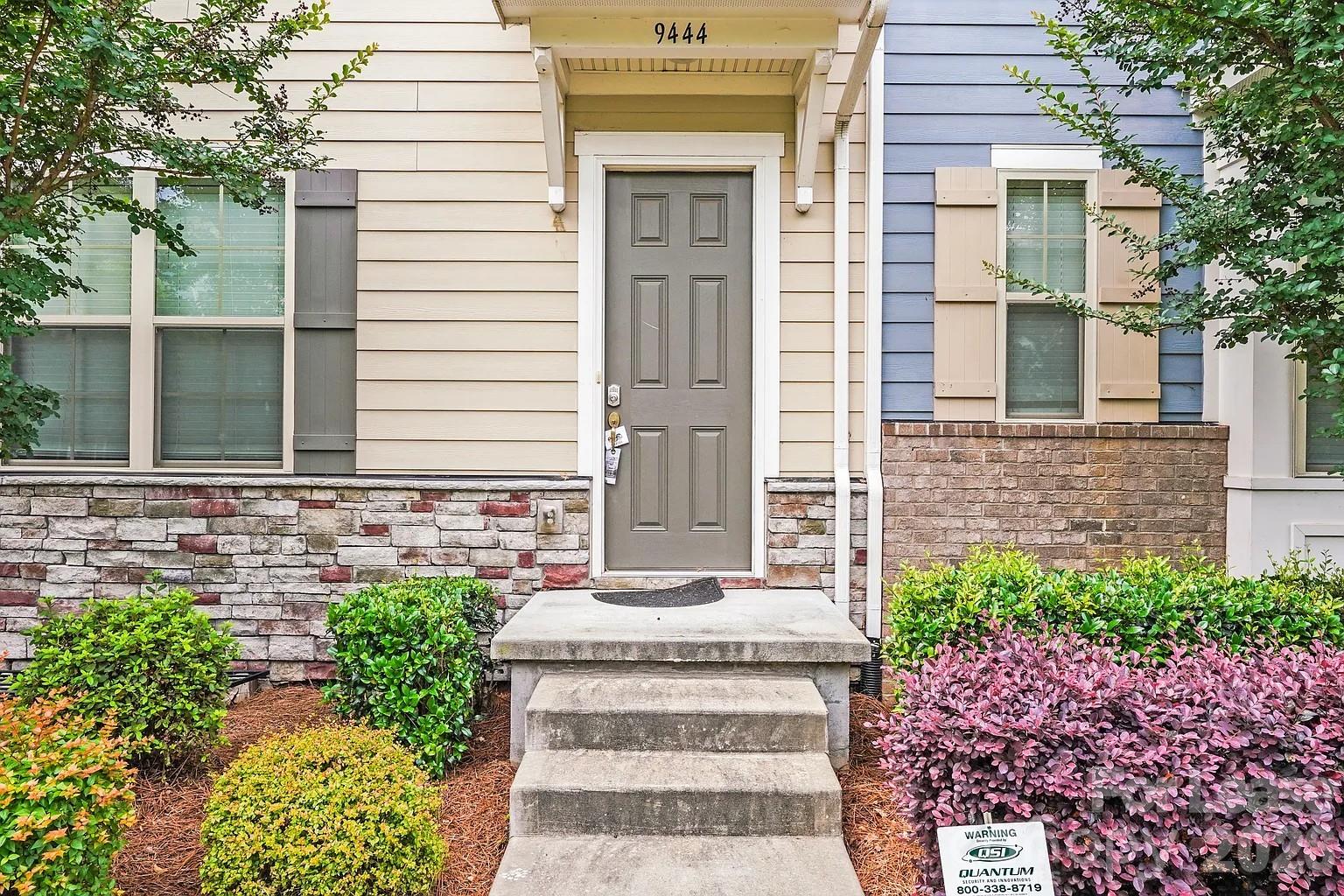 9420 Ainslie Downs Street Charlotte NC 28273
