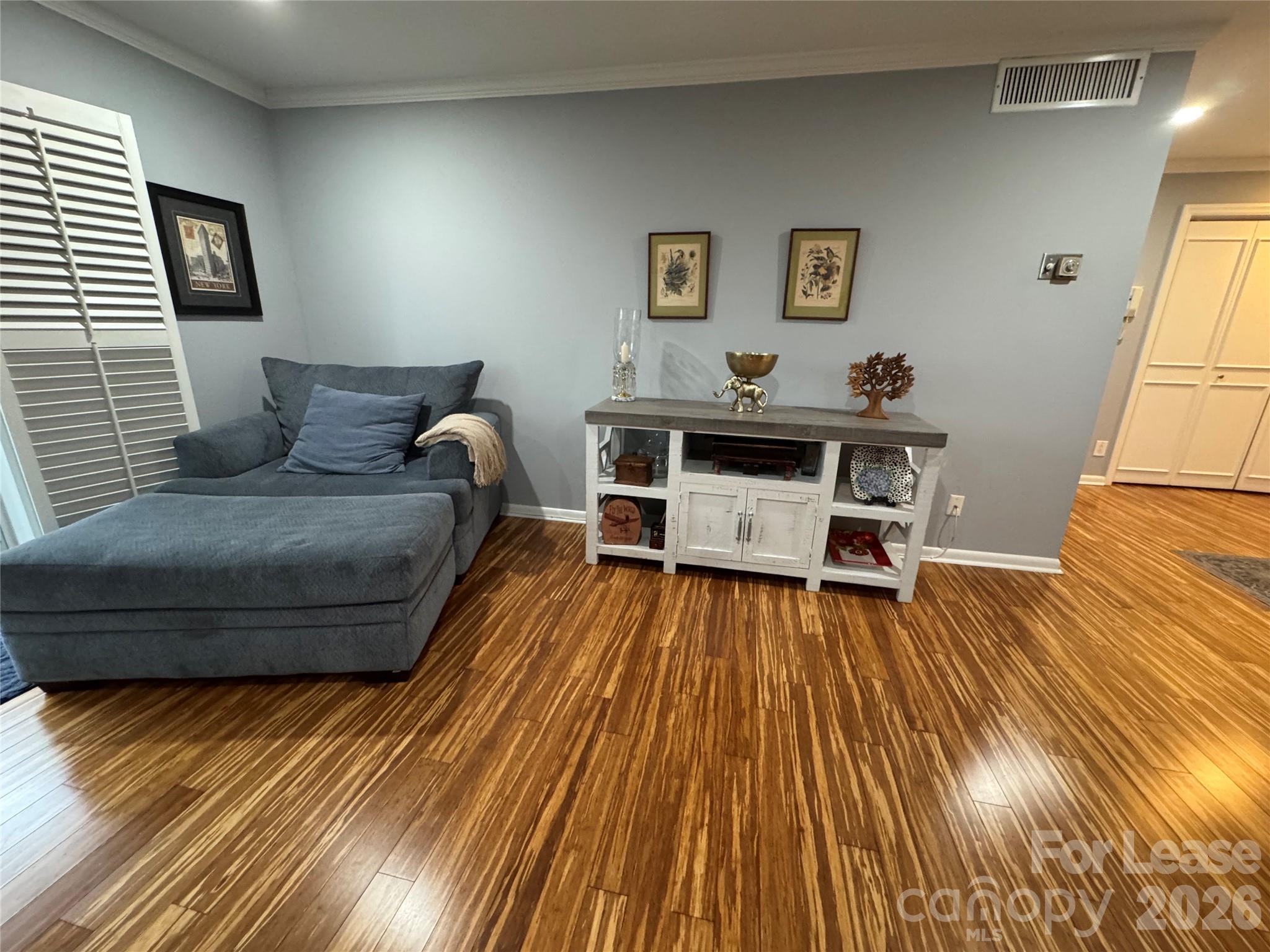 1323 Queens Road Charlotte NC 28207