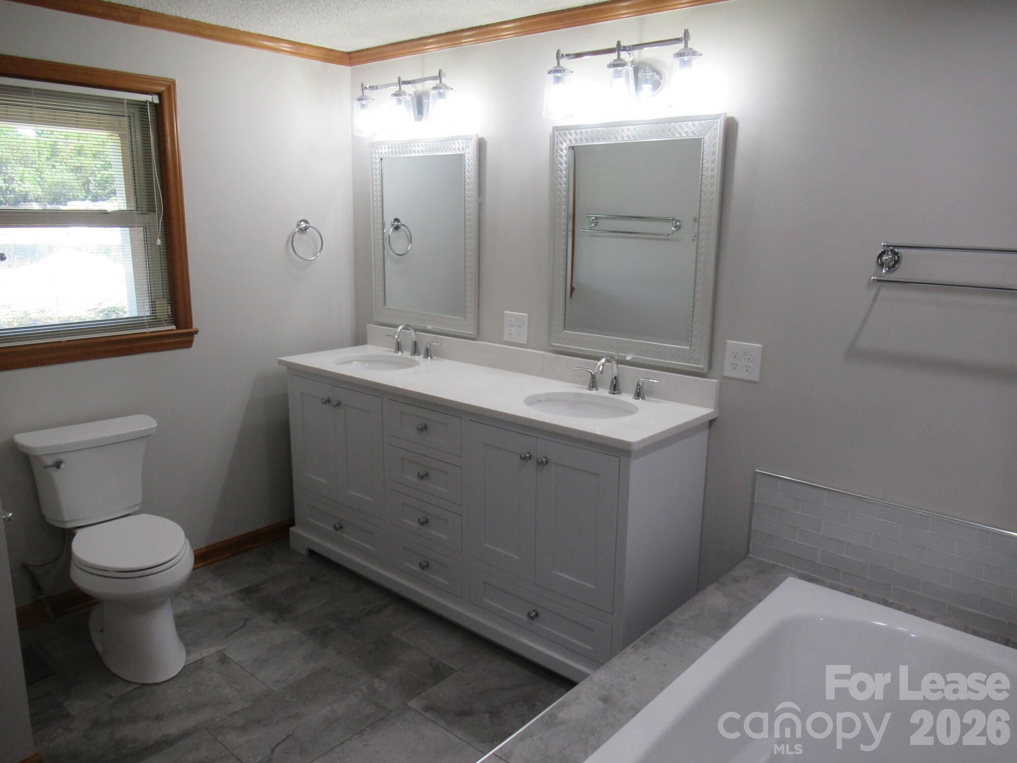 7800 Cherry Point Drive Denver NC 28037