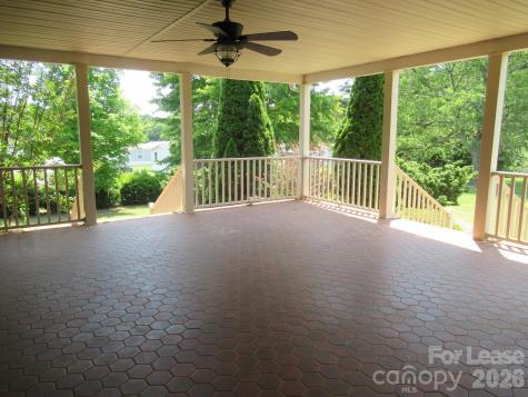 7800 Cherry Point Drive Denver NC 28037