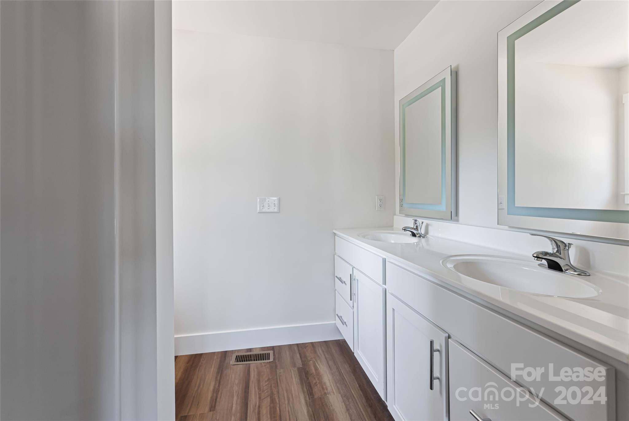 247 Cherrywood Way Asheville NC 28806