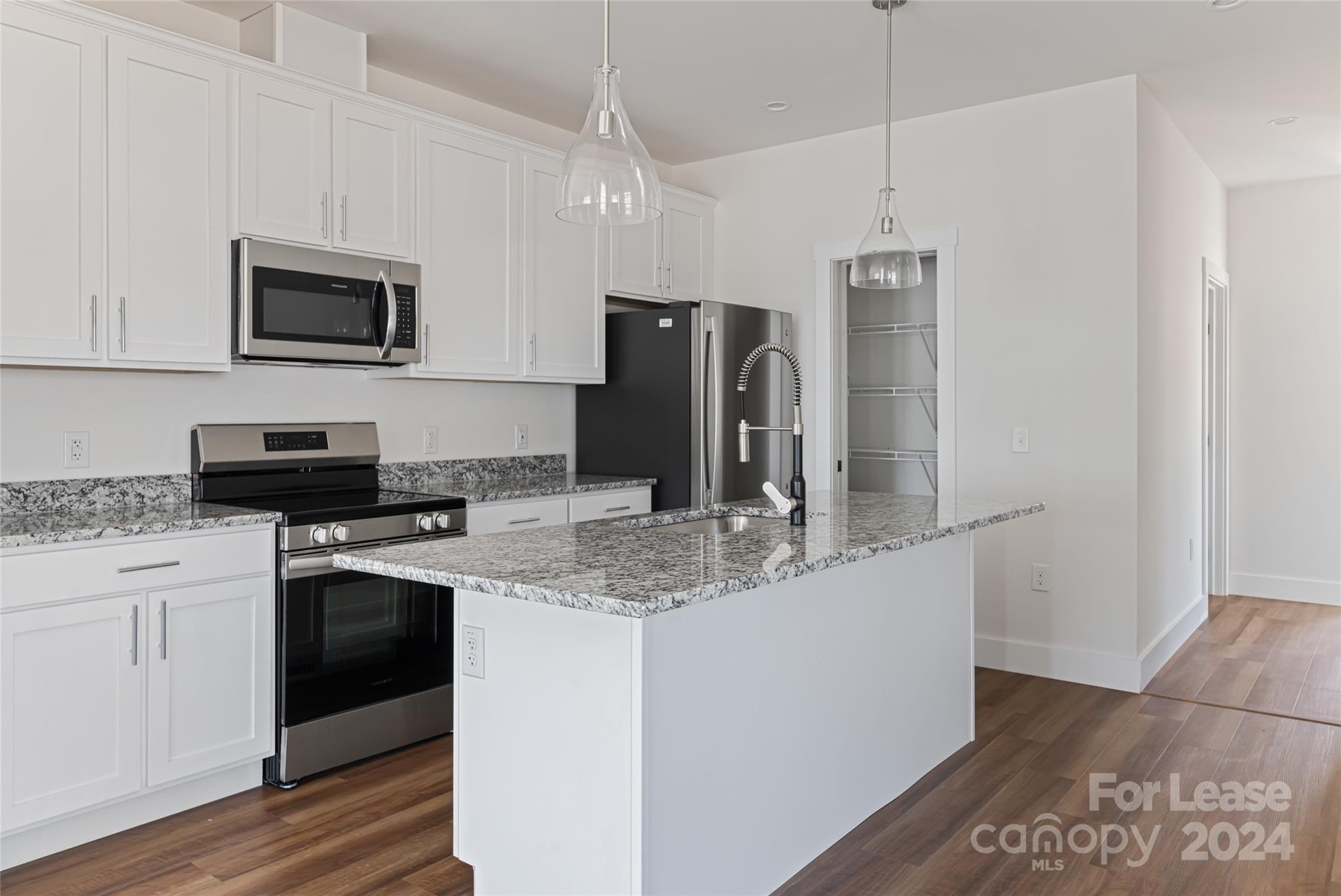 247 Cherrywood Way Asheville NC 28806