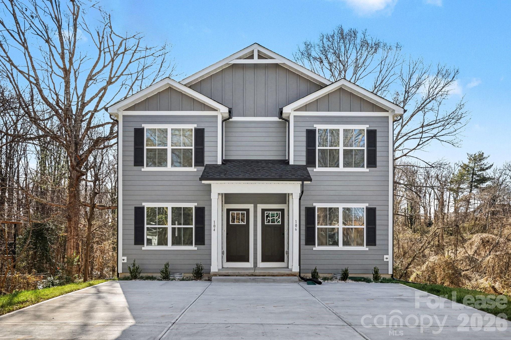 106 10th Avenue SE Hickory NC 28602