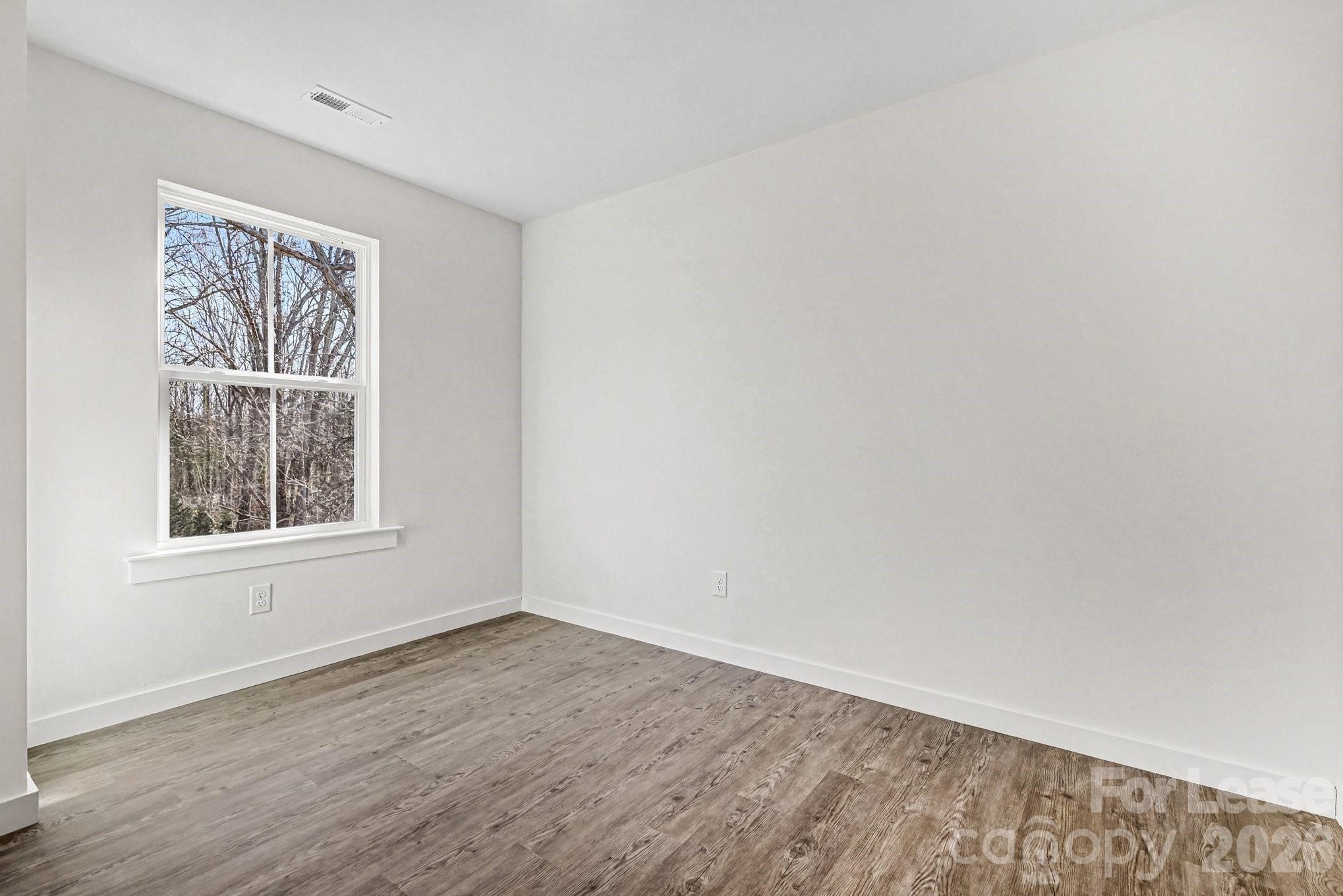 106 10th Avenue SE Hickory NC 28602