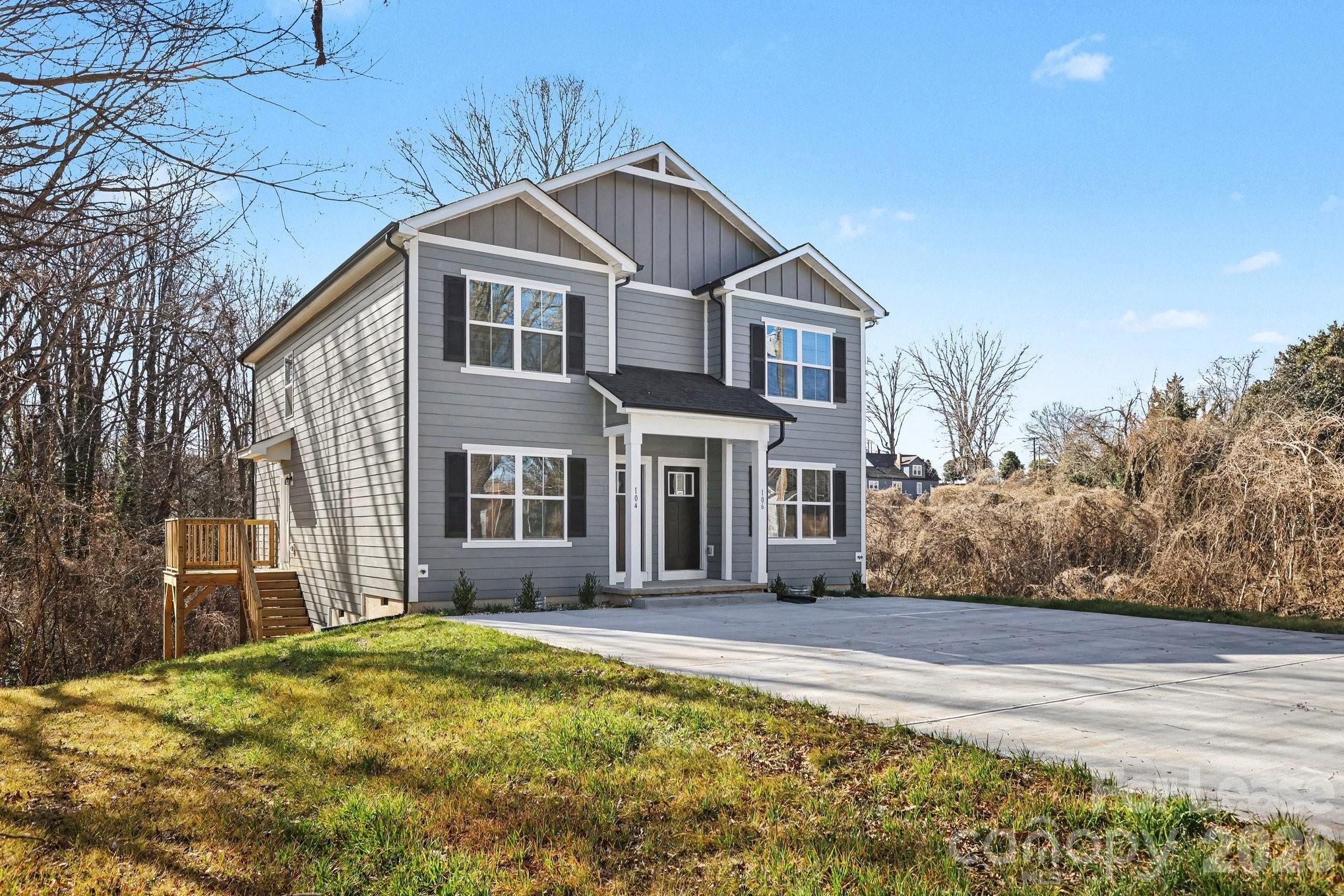 106 10th Avenue SE Hickory NC 28602