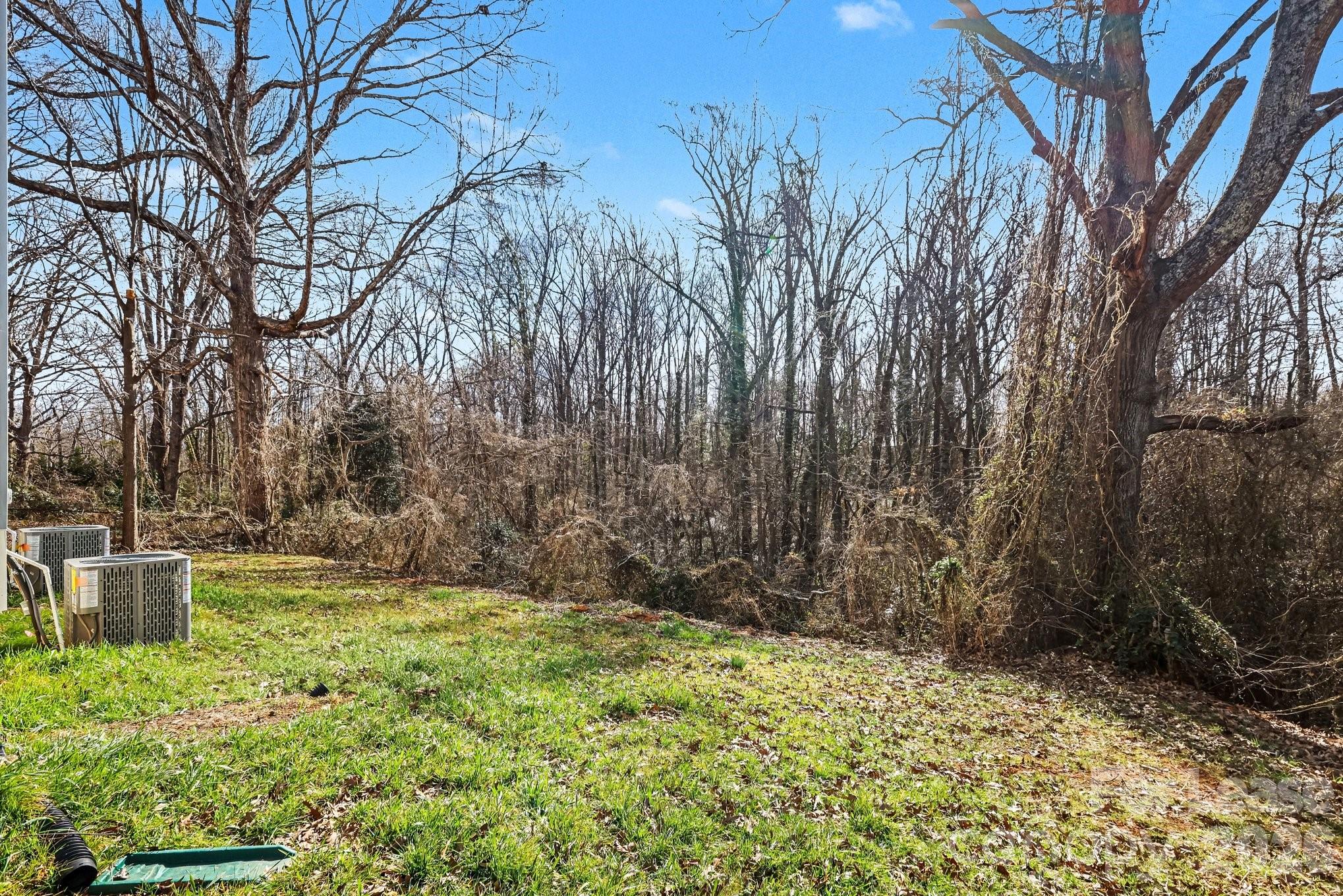 106 10th Avenue SE Hickory NC 28602