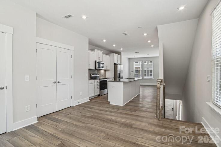 4375 Raleigh Street Charlotte NC 28213