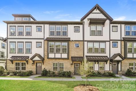 908 Mary Max Drive Davidson NC 28036