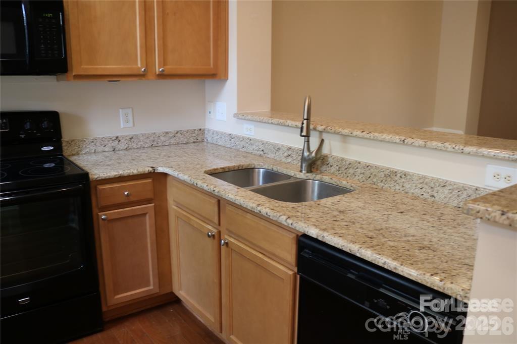 9806 Longstone Lane Charlotte NC 28277