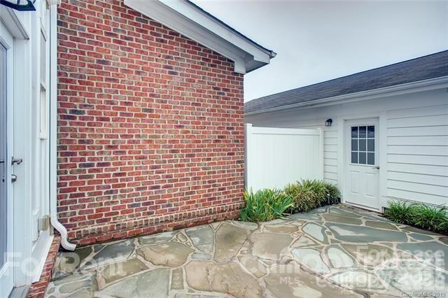 9806 Longstone Lane Charlotte NC 28277
