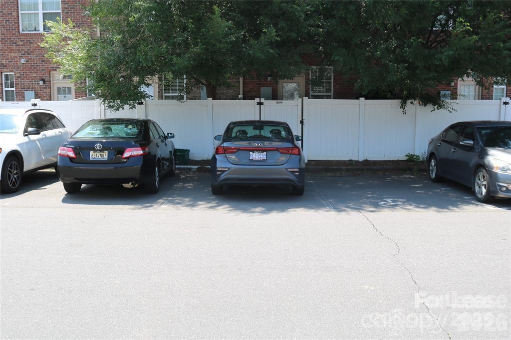 9806 Longstone Lane Charlotte NC 28277