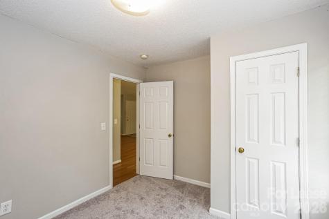 184 Brook Creek Drive Troutman NC 28166