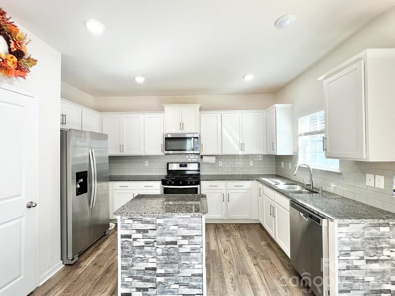 6217 Ahoskie Drive Charlotte NC 28215