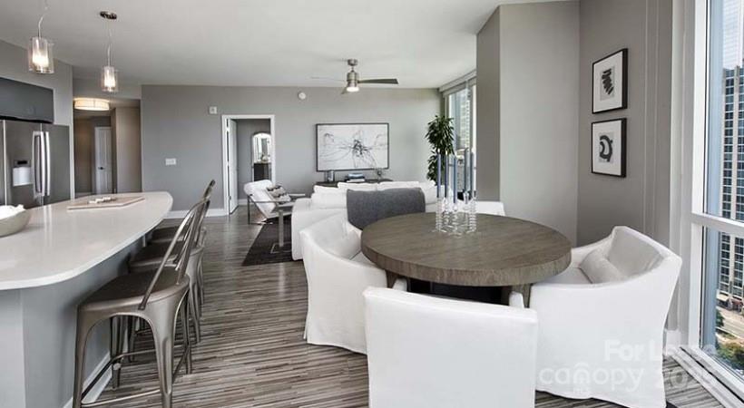 225 S Poplar Street Charlotte NC 28202