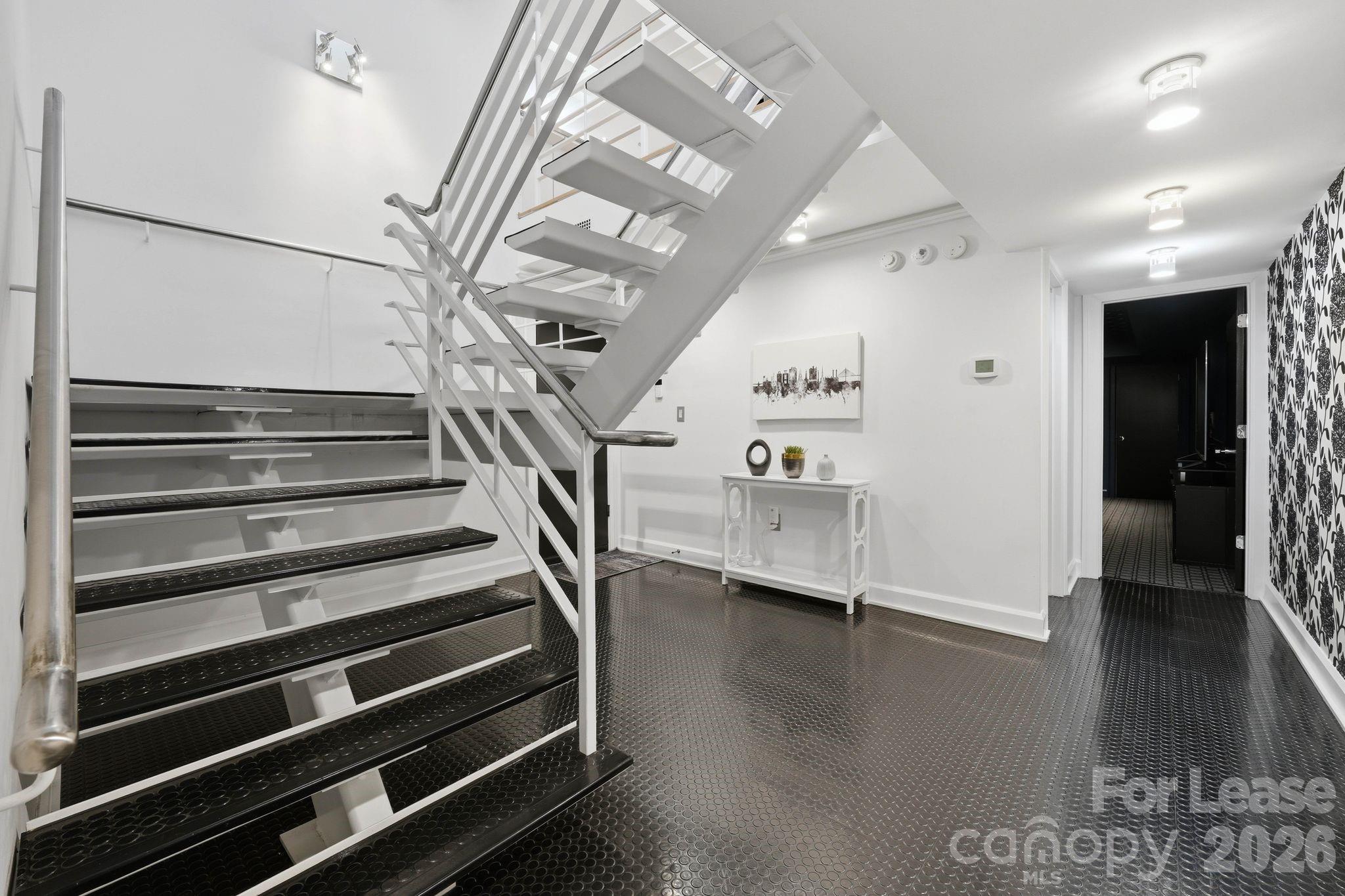 1124 Dilworth Crescent Row Charlotte NC 28203