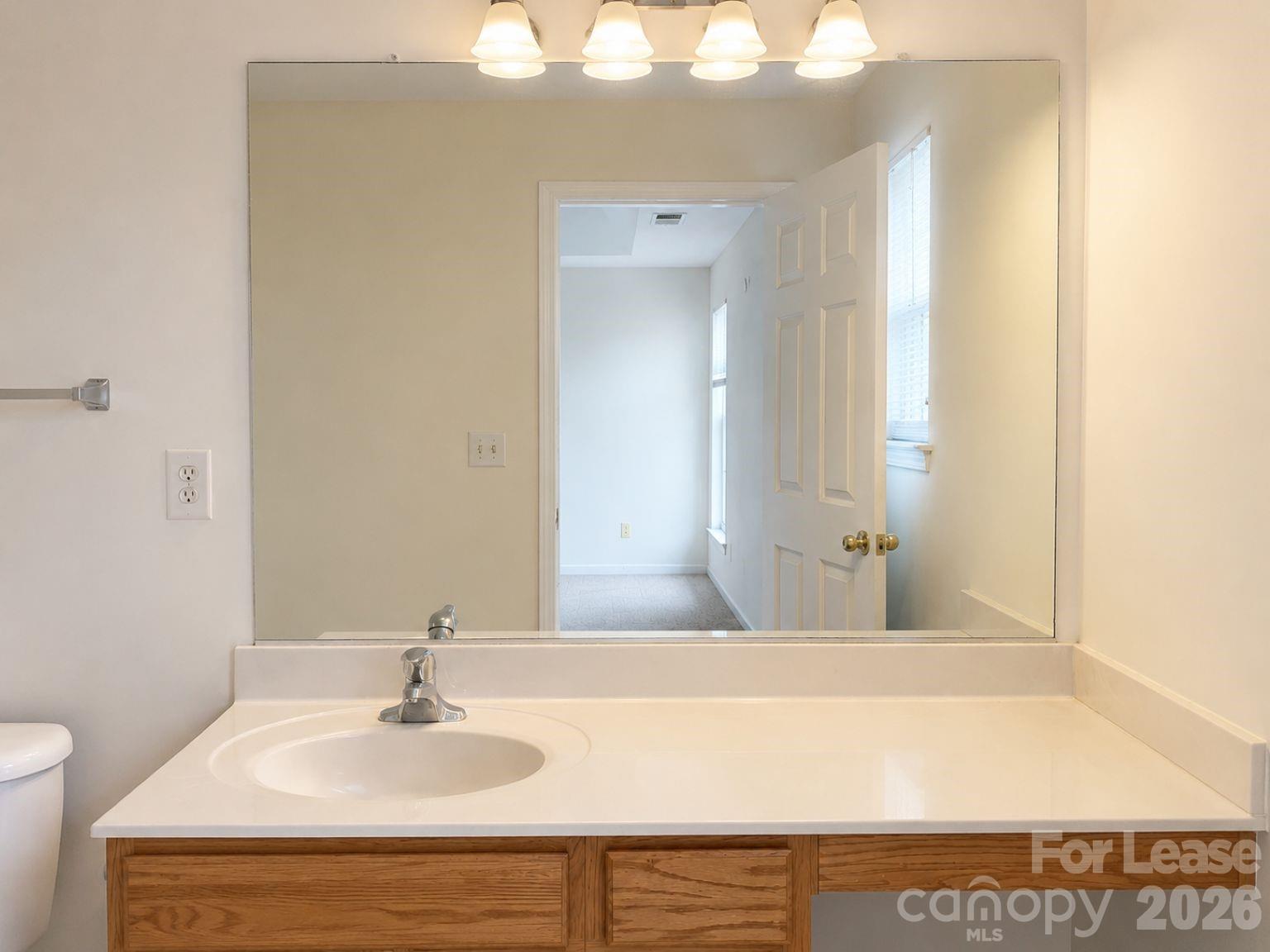 913 Tiger Lane Charlotte NC 28262