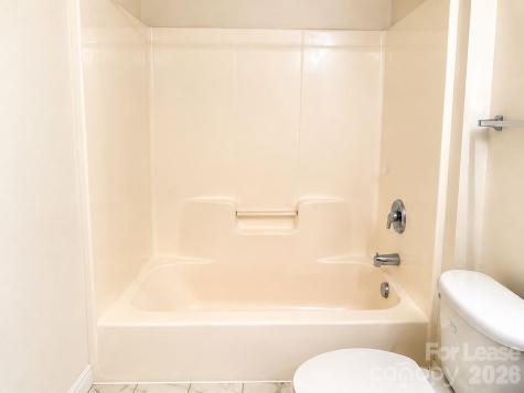 913 Tiger Lane Charlotte NC 28262