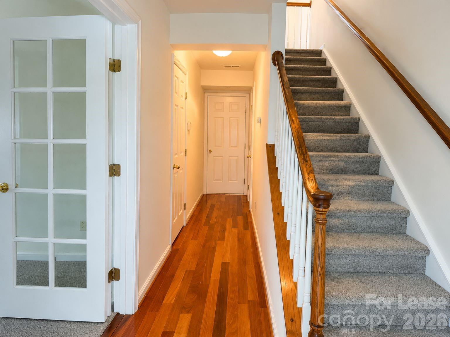 913 Tiger Lane Charlotte NC 28262