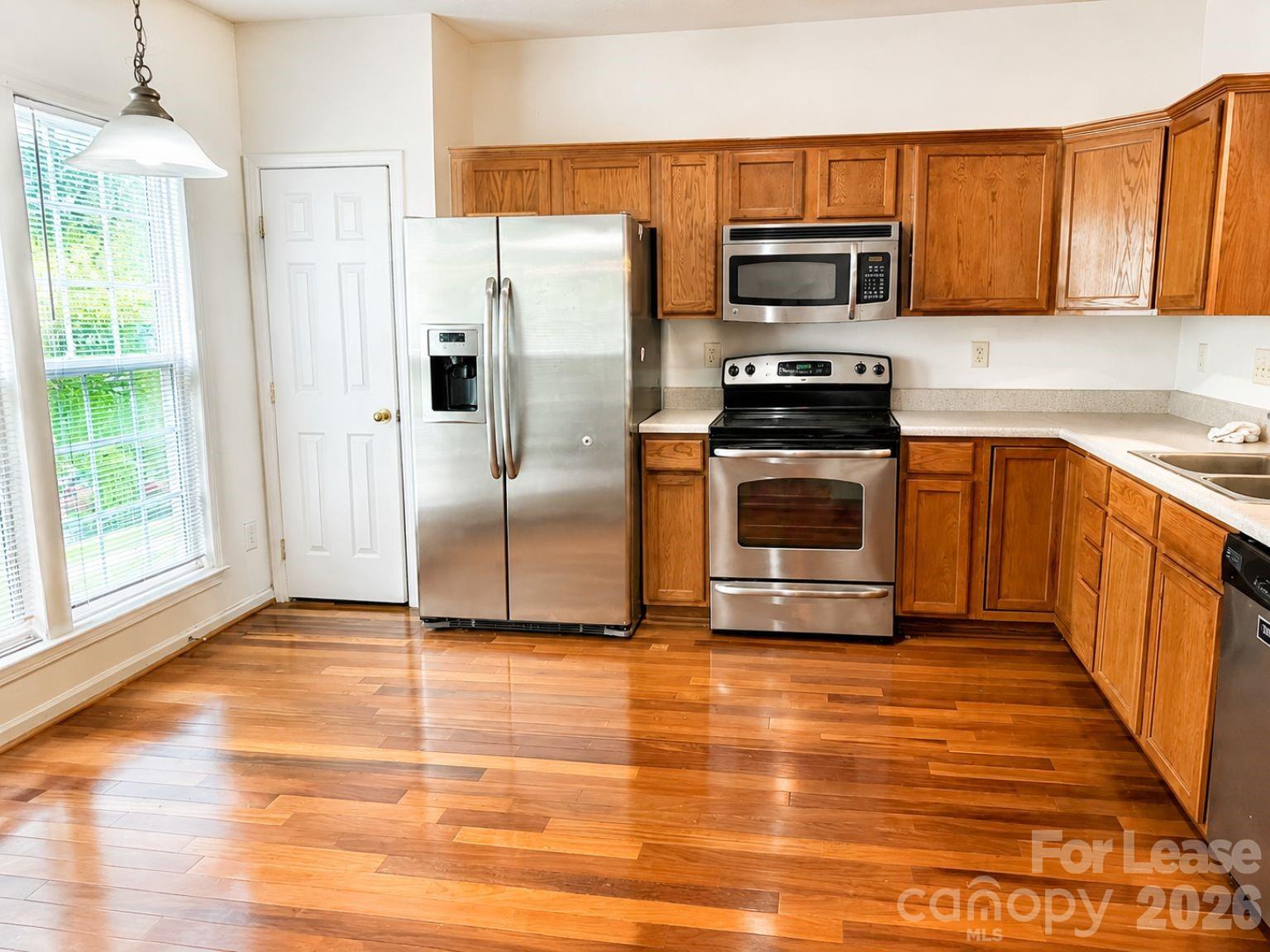913 Tiger Lane Charlotte NC 28262
