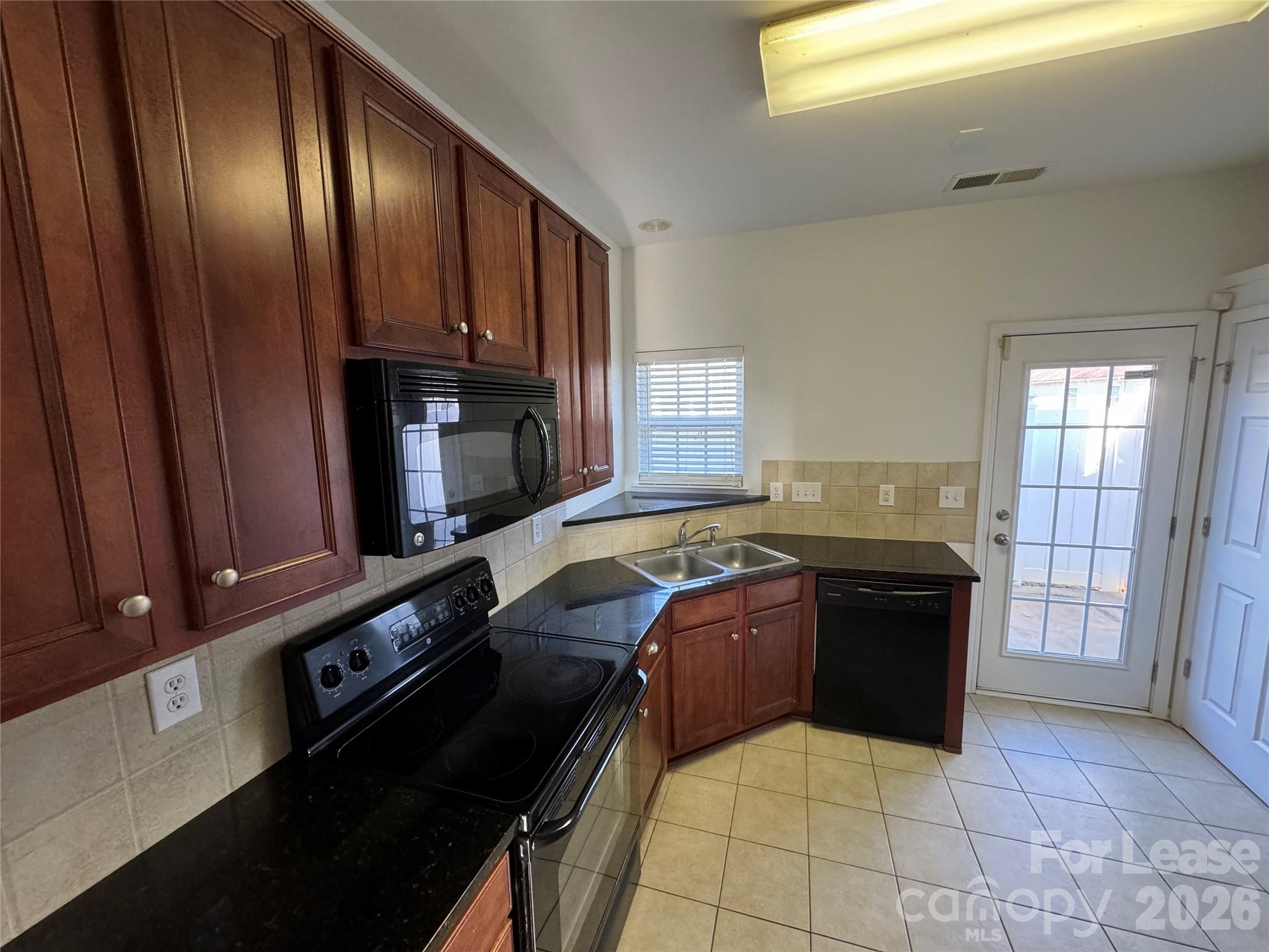 12069 Stratfield Place Circle Pineville NC 28134