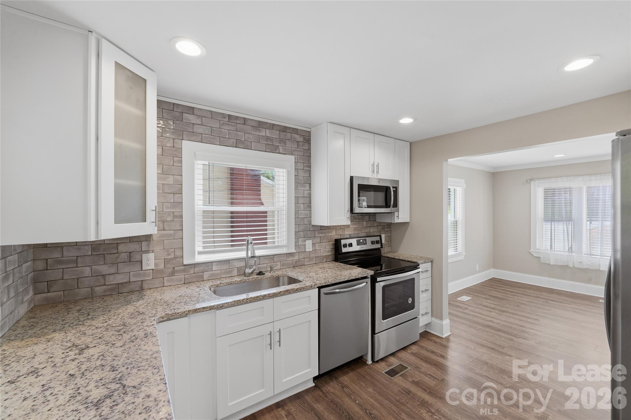 4239 Dinglewood Avenue Charlotte NC 28205