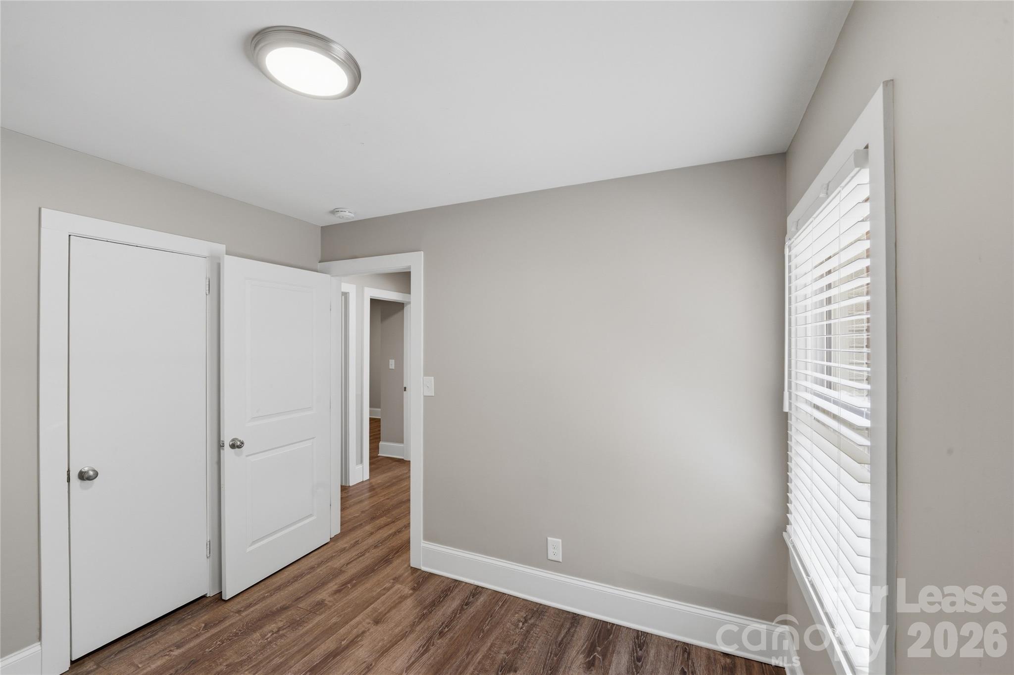 4239 Dinglewood Avenue Charlotte NC 28205