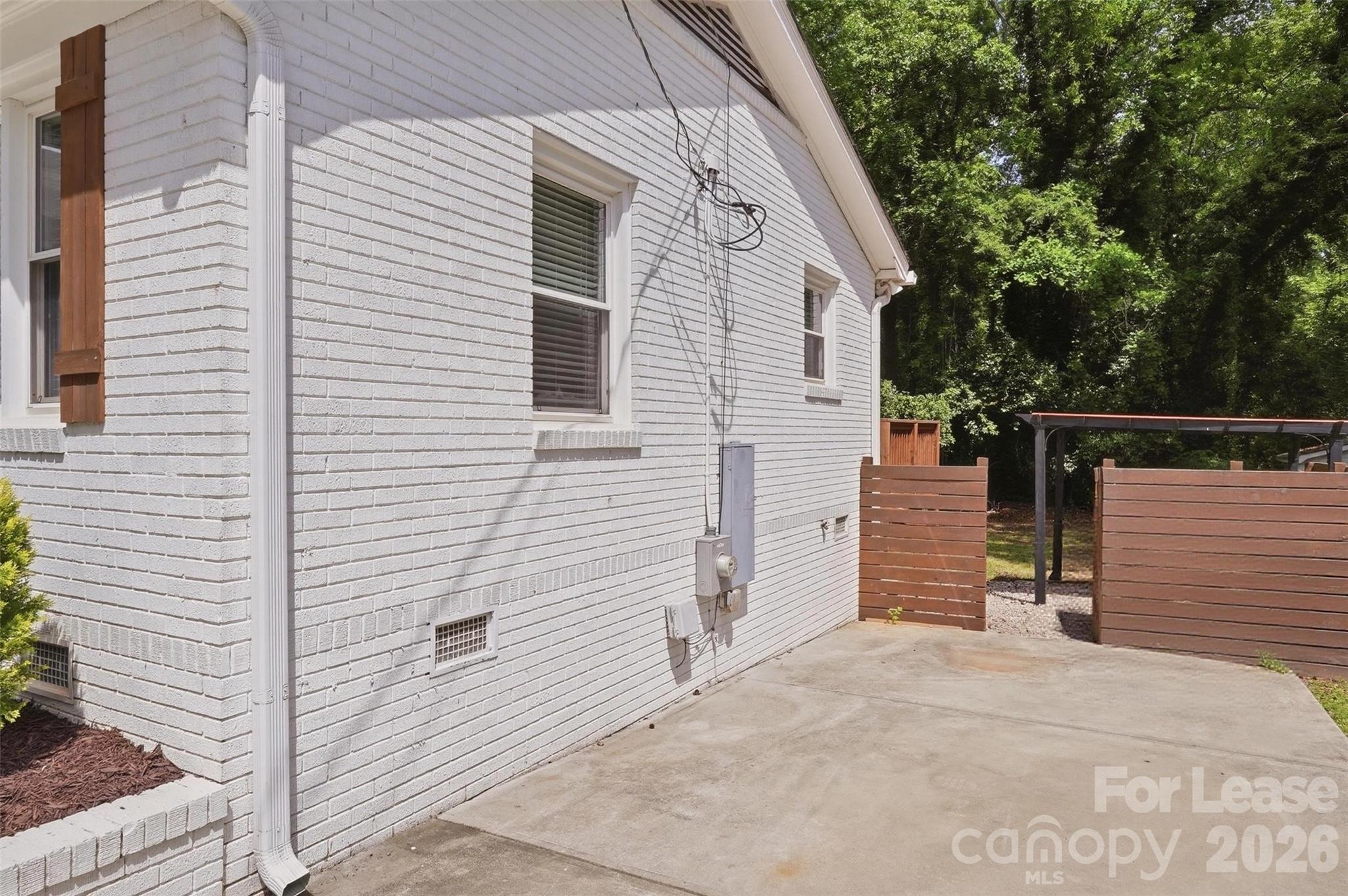 4239 Dinglewood Avenue Charlotte NC 28205