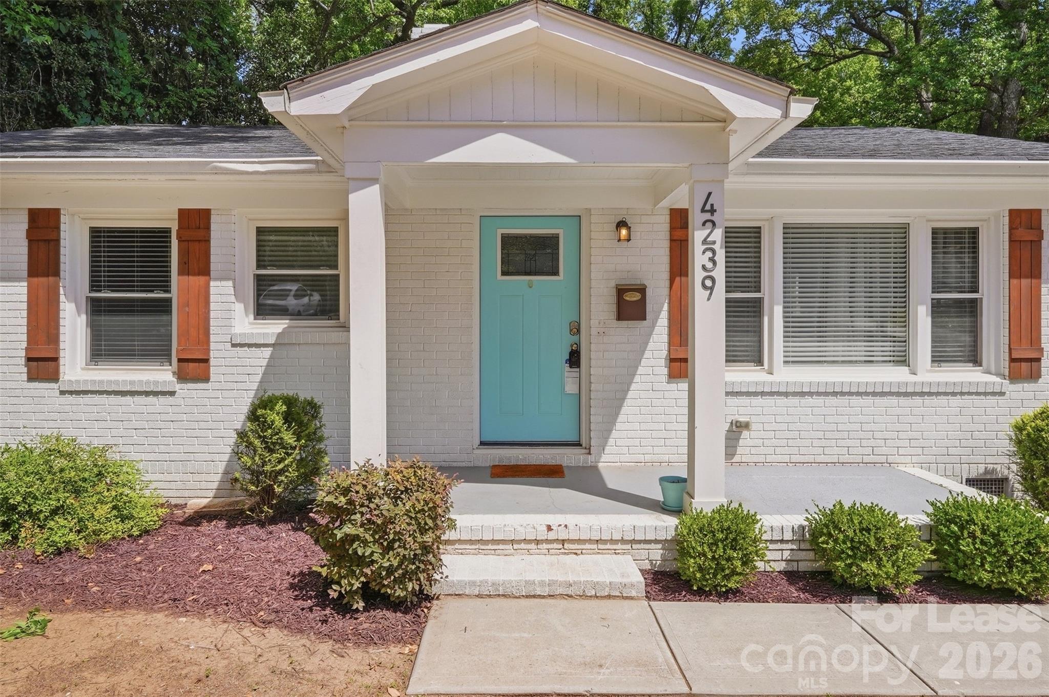 4239 Dinglewood Avenue Charlotte NC 28205