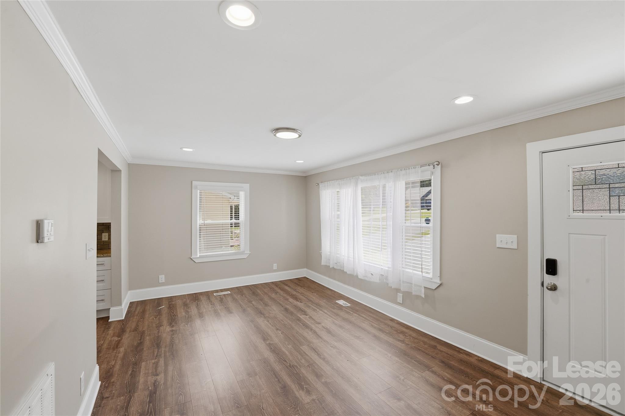 4239 Dinglewood Avenue Charlotte NC 28205