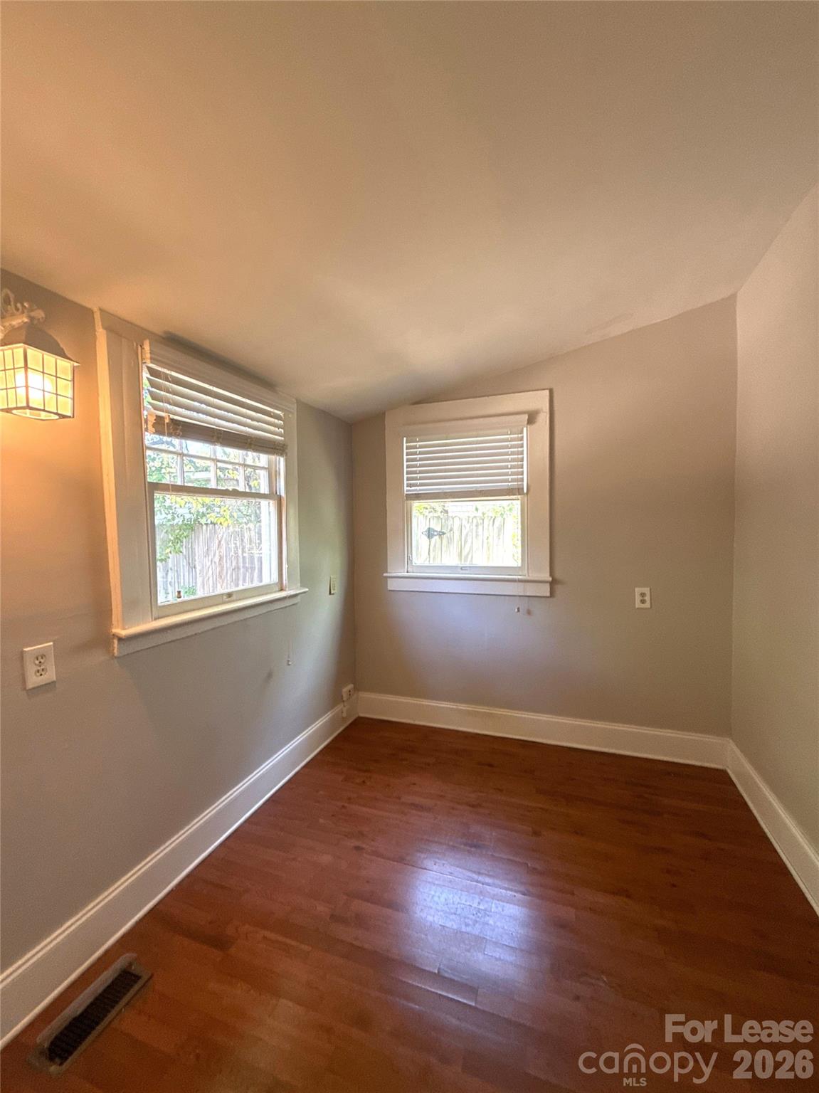 421 Hawthorne Lane Charlotte NC 28204