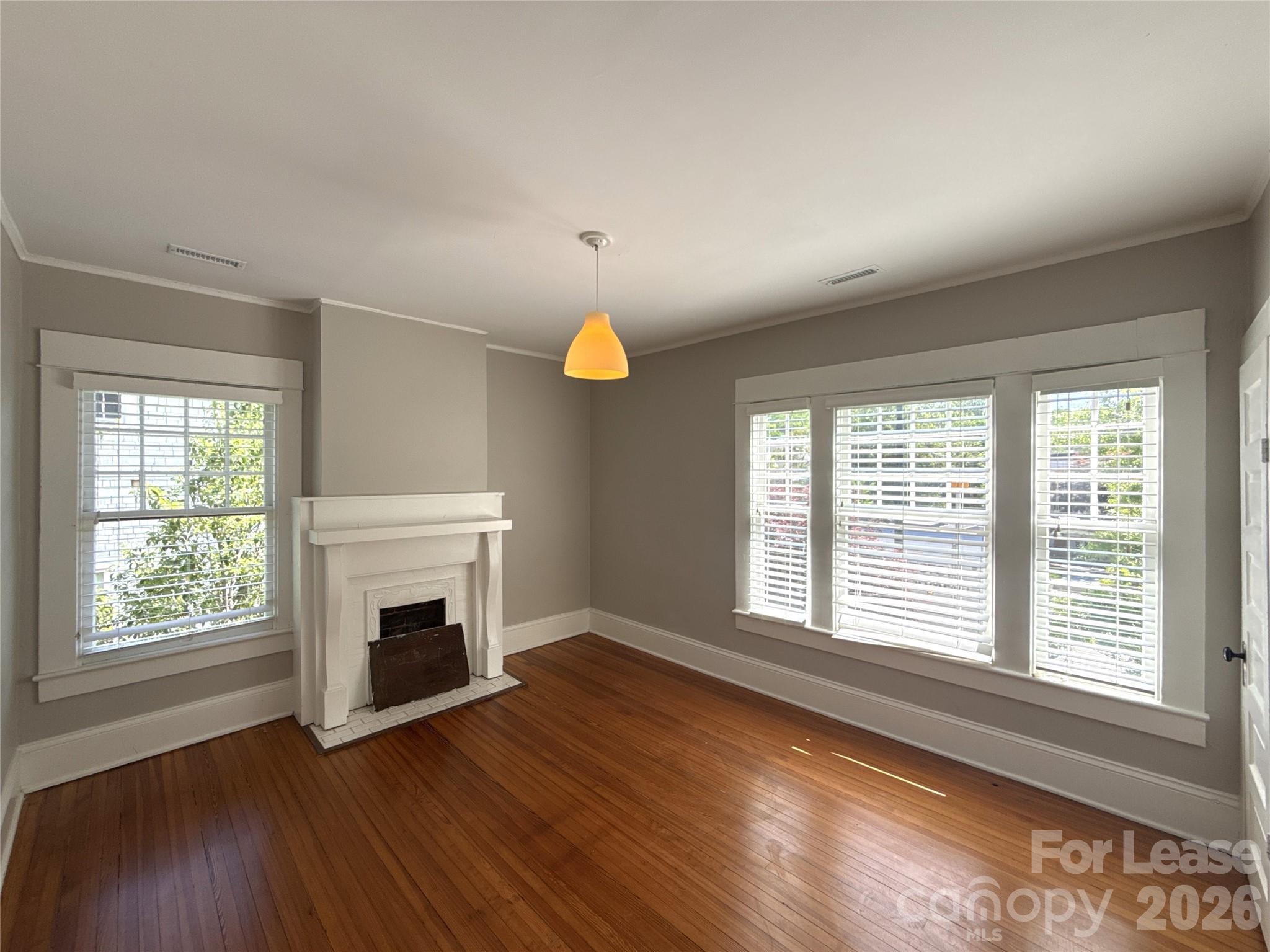 421 Hawthorne Lane Charlotte NC 28204