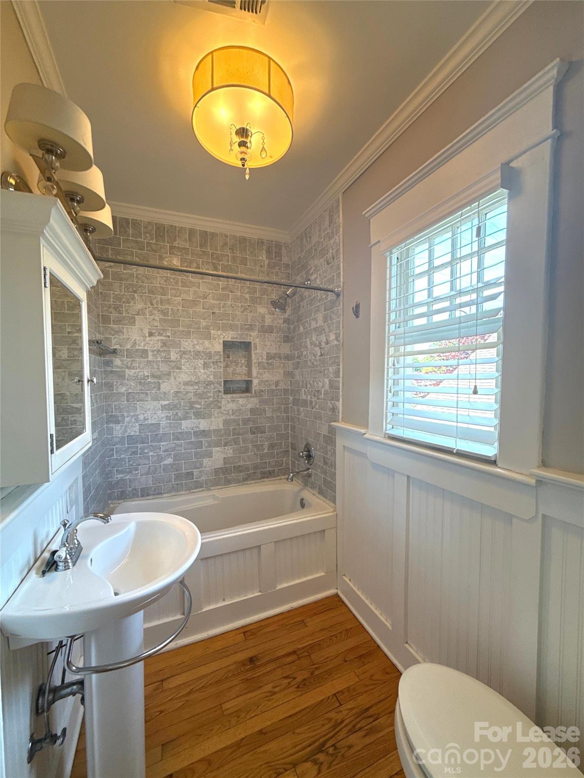 421 Hawthorne Lane Charlotte NC 28204