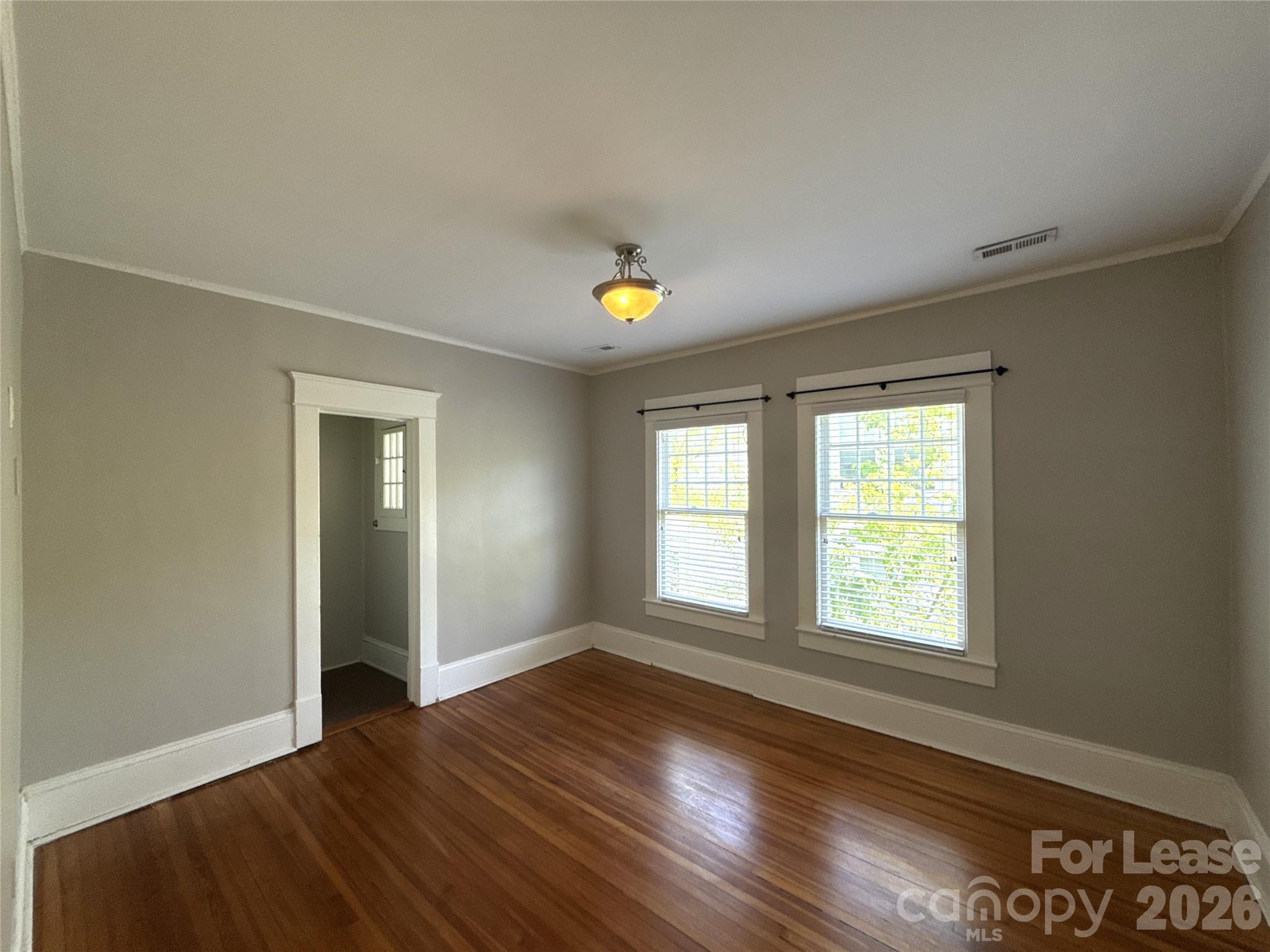 421 Hawthorne Lane Charlotte NC 28204