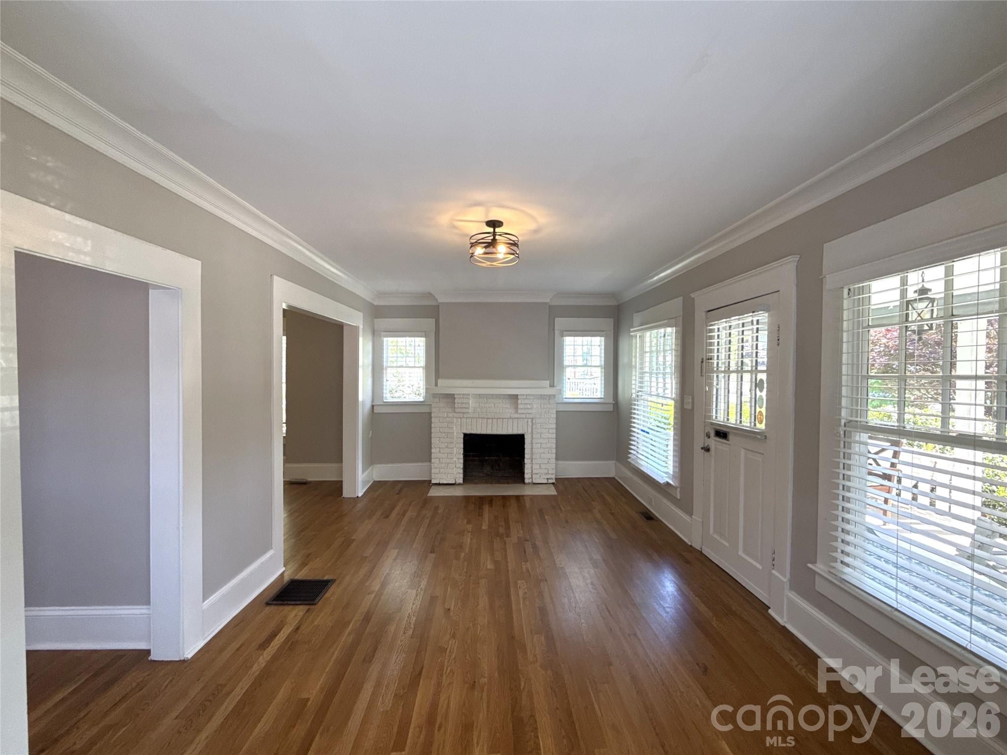 421 Hawthorne Lane Charlotte NC 28204