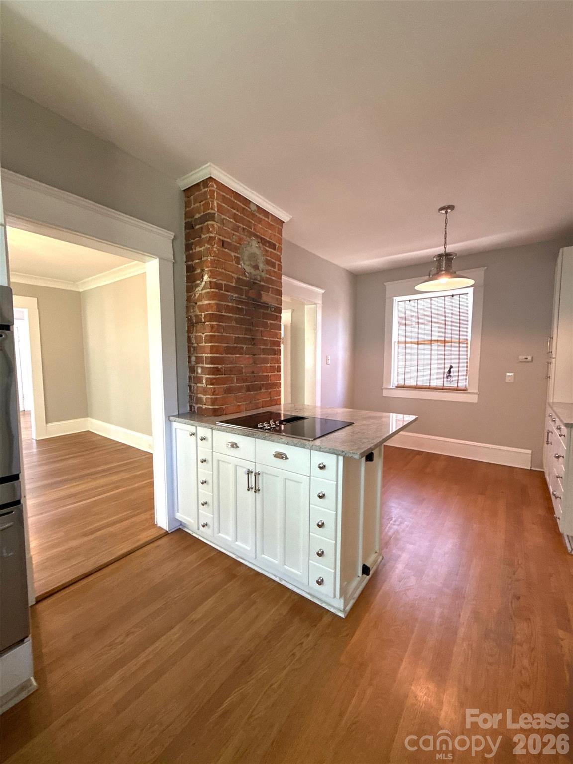 421 Hawthorne Lane Charlotte NC 28204