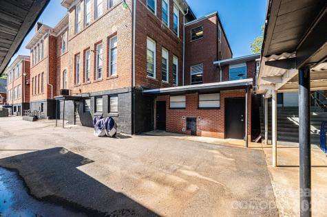 426 2nd Avenue SE Hickory NC 28601
