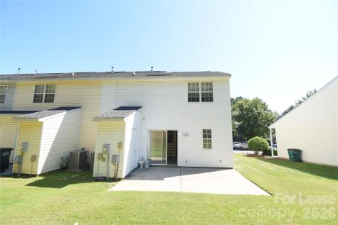 1814 Birch Heights Court Charlotte NC 28213