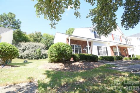 1814 Birch Heights Court Charlotte NC 28213