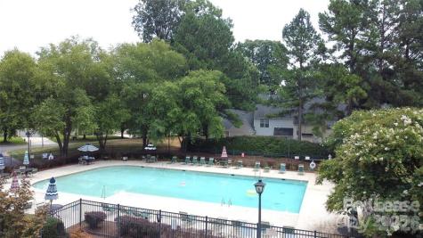1814 Birch Heights Court Charlotte NC 28213